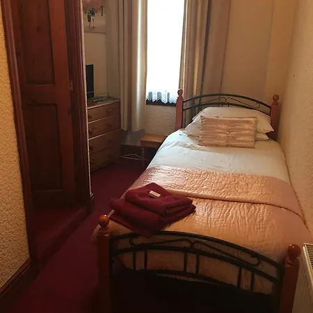 فندق مبيت وإفطار Rafferty's Bistro *
